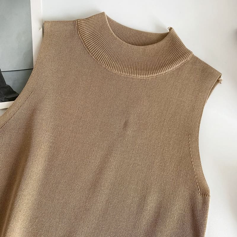 Mock Neck Plain Knit Tank Top