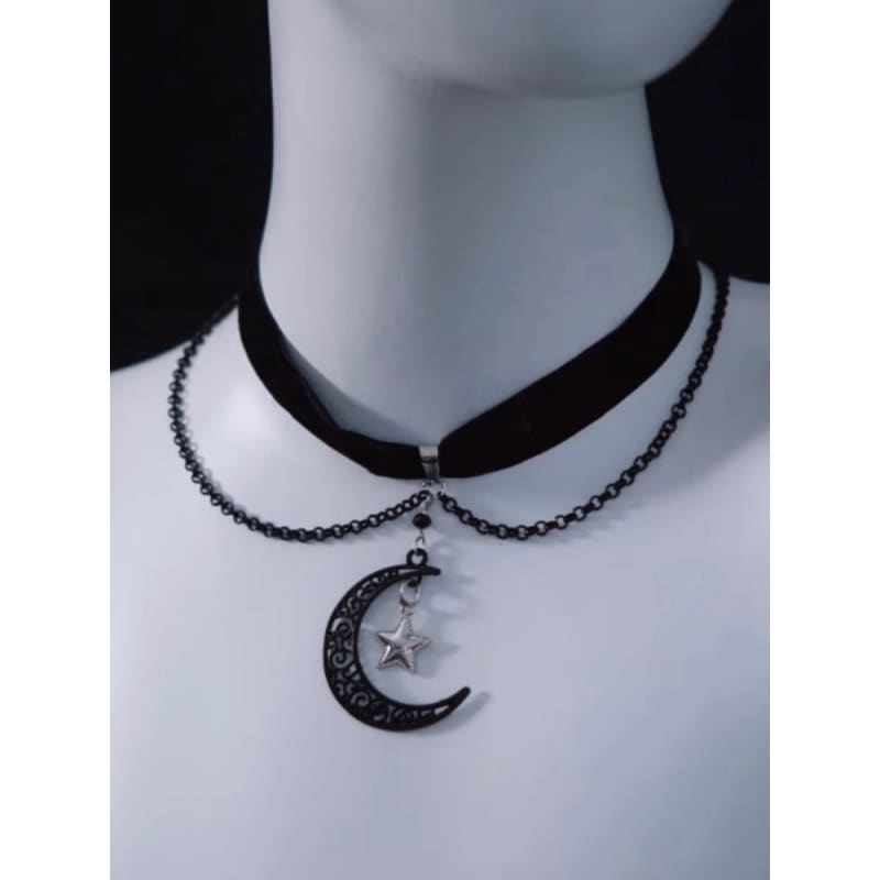 Moon Star Pendant Black Velvet Choker - Black / Free Size