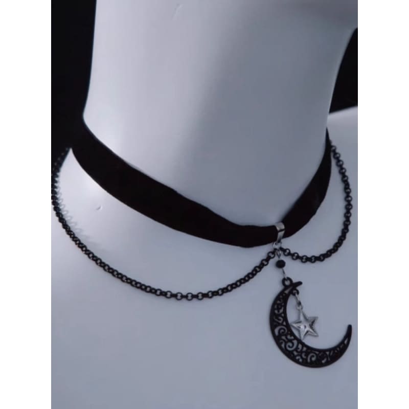 Moon Star Pendant Black Velvet Choker - Black / Free Size