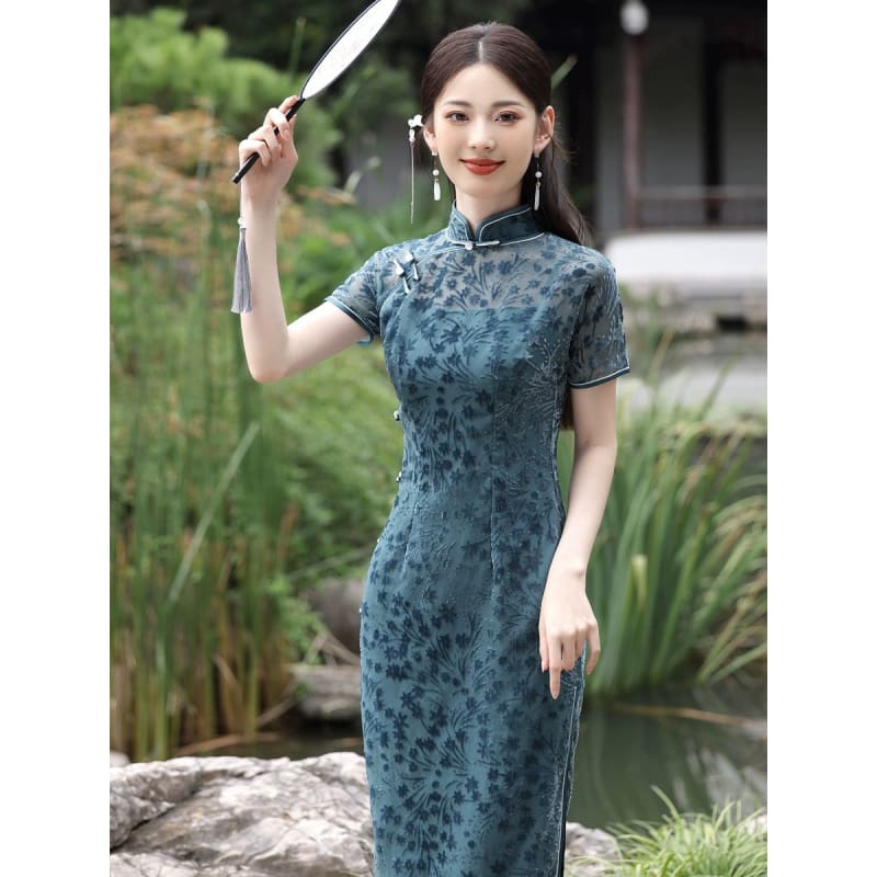 Moonflower Elegant Cheongsam - Female Hanfu