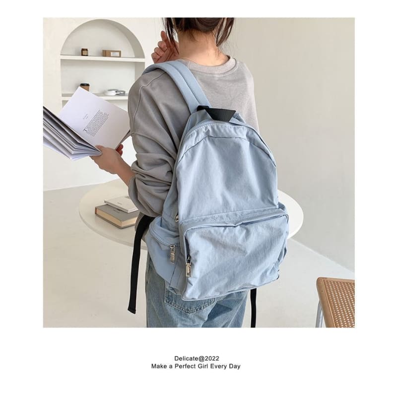 Nylon Plain Zip Backpack