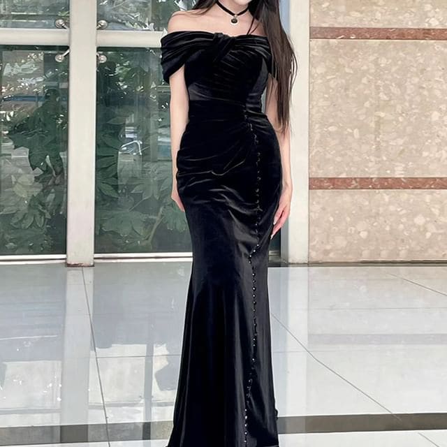 Off-Shoulder Plain Knot Ruched Mermaid Evening Gown - Black