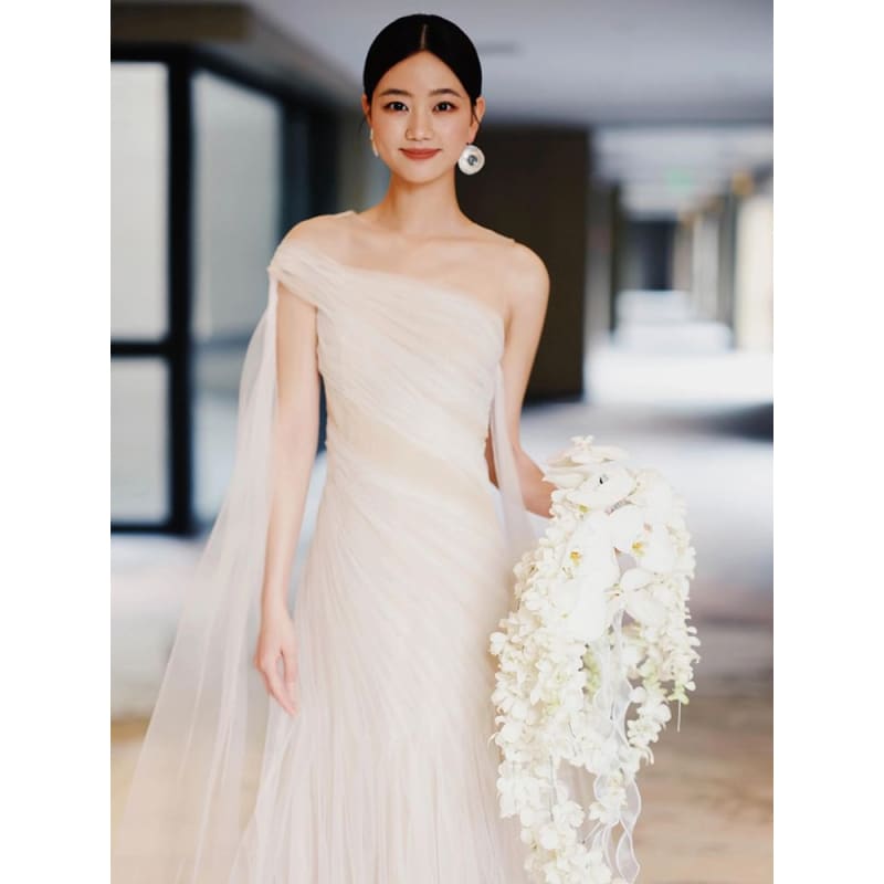 One Shoulder Tulle Sheath Evening Dress