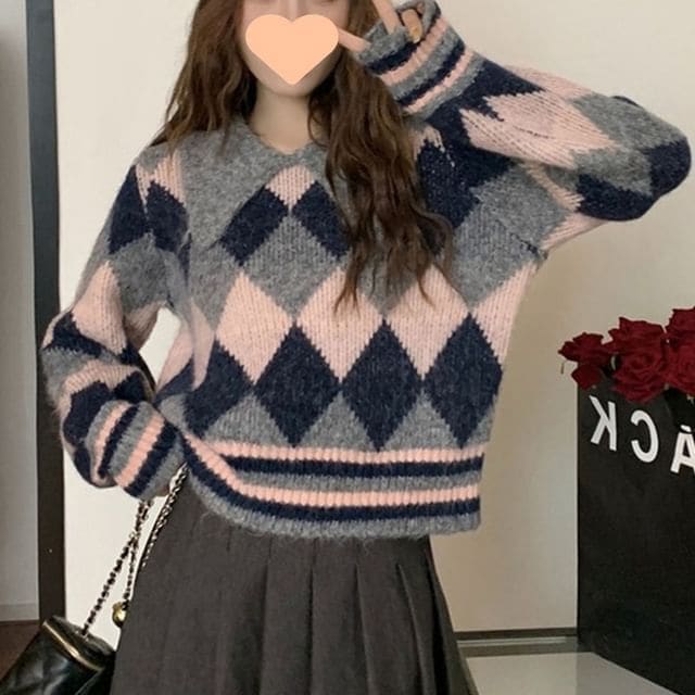 Oversized Collared Argyle-Print Knit Sweater - Gray