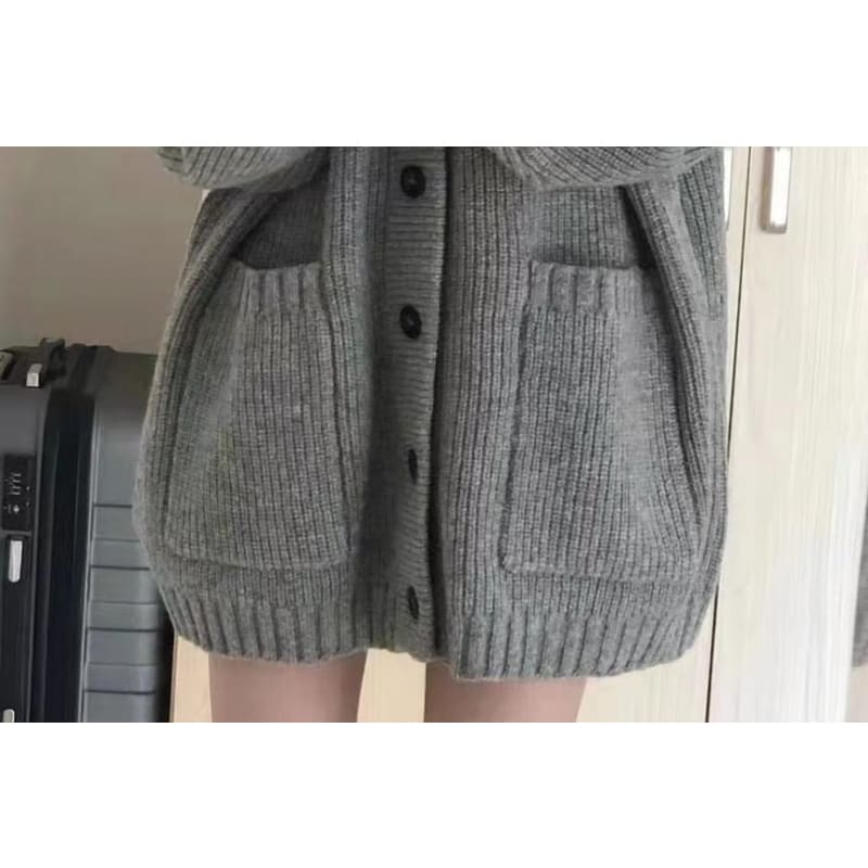 Oversized V-Neck Cardigan