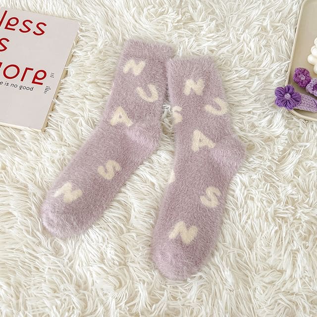 Patterned Fluffy Short Socks Set - 2 Pairs - Letter