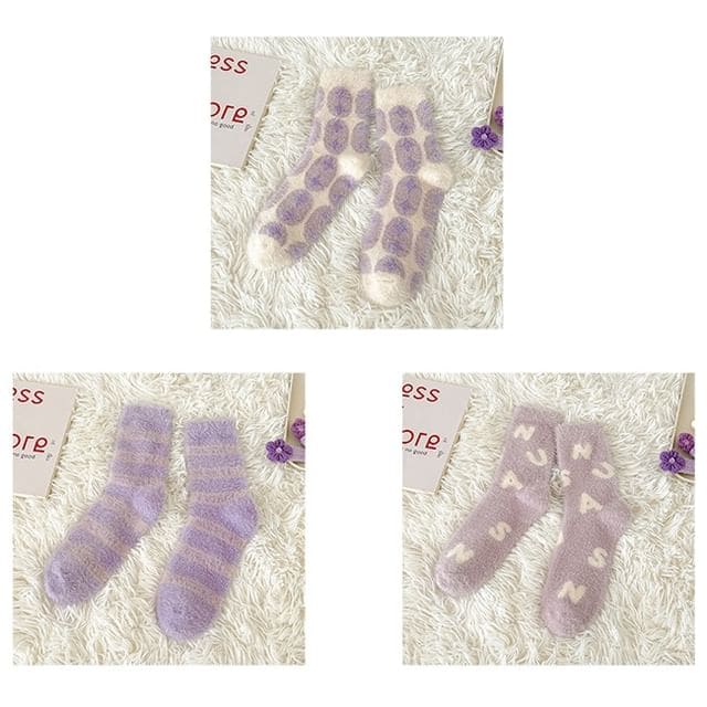 Patterned Fluffy Short Socks Set - 3 Pairs - Oval & Stripes