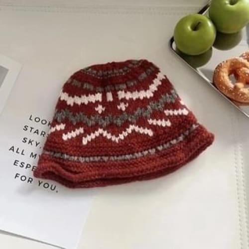 Patterned Knit Bucket Hat - Red / One Size