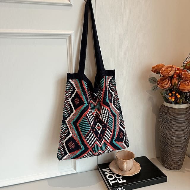 Patterned Knit Tote Bag - Black / One Size