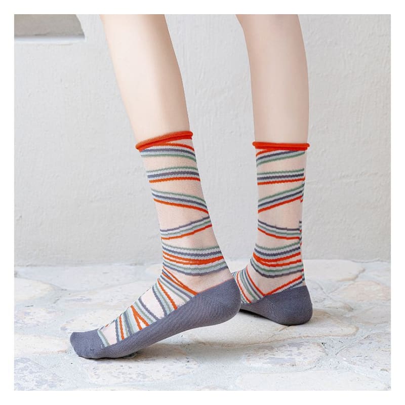 Patterned Mesh Short Socks