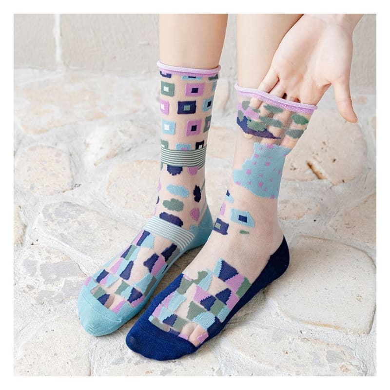 Patterned Mesh Short Socks