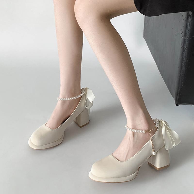 Pearl Buckle Thick Heel Mary Jane Shoes