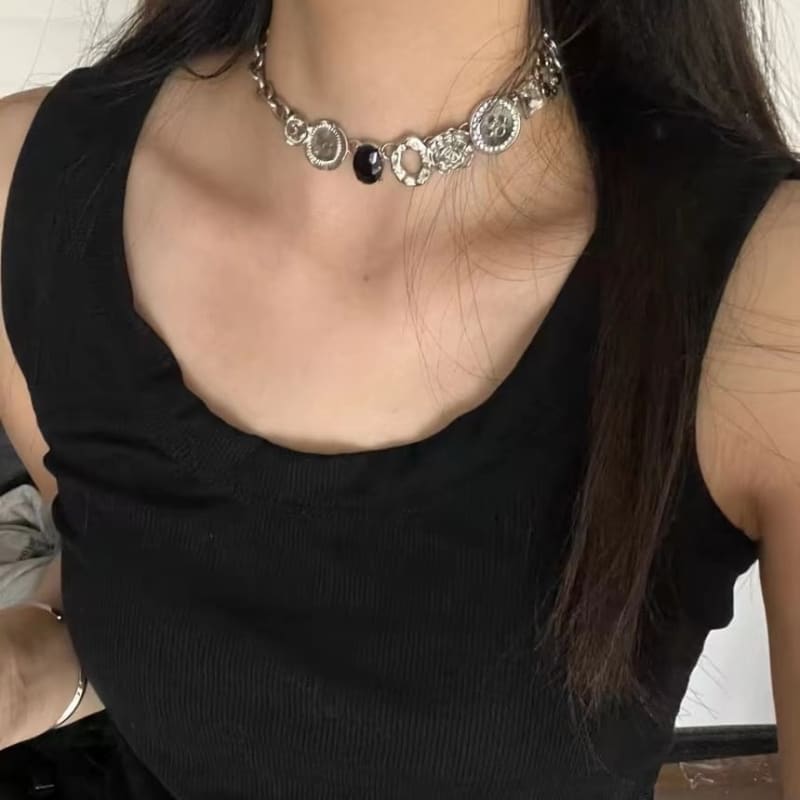 Pendant Choker