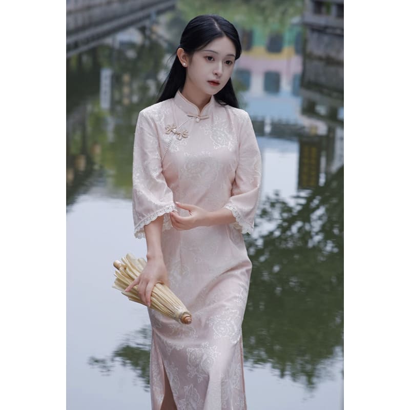 Pink Elegant Cheongsam - S / Wide Sleeve Cheongsam - Female