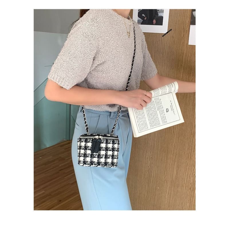 Plaid Chain Strap Crossbody Bag