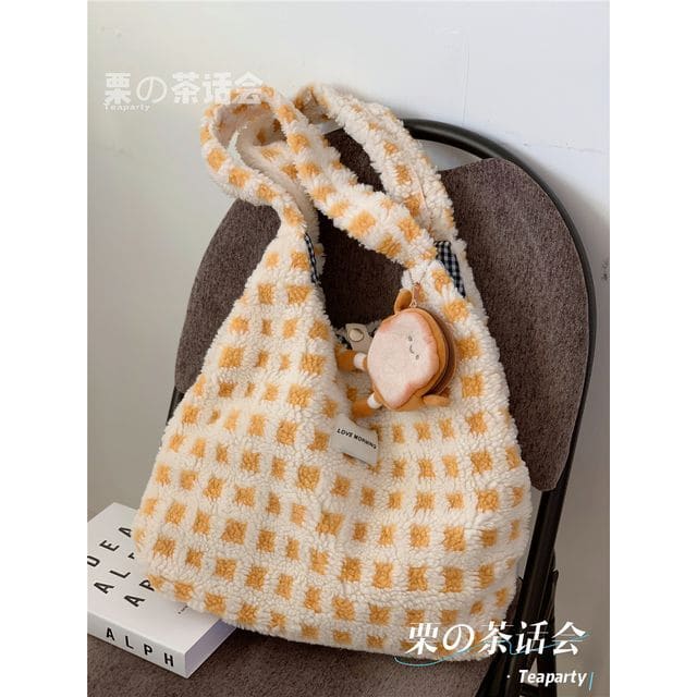 Plaid Fleece Tote Bag - With Bread Charm - Checkered