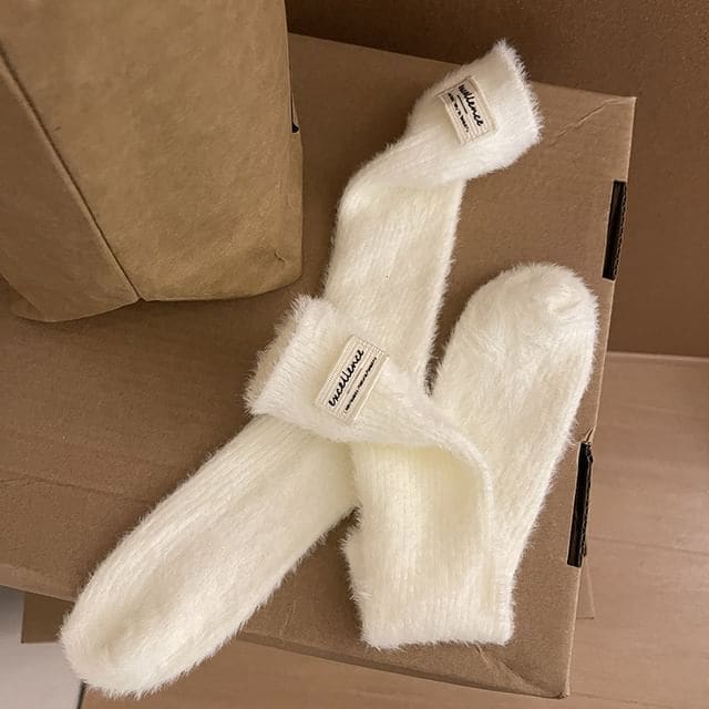 Plain Applique Socks - White / One Size