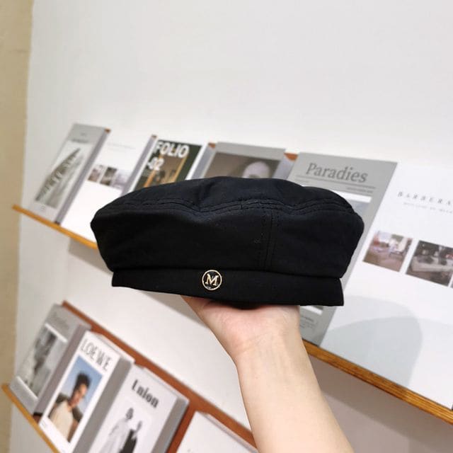 Plain Beret Hat - Black / One Size