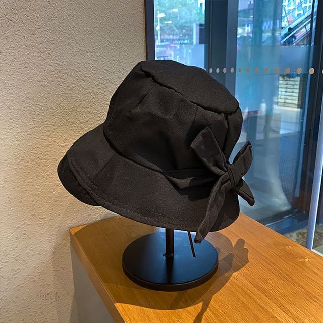 Plain Bow Bucket Hat - Black / One Size