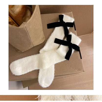 Plain Bow Fluffy Socks