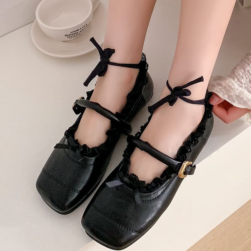 Plain Bow Lace Trim Lace-Up No Show Socks