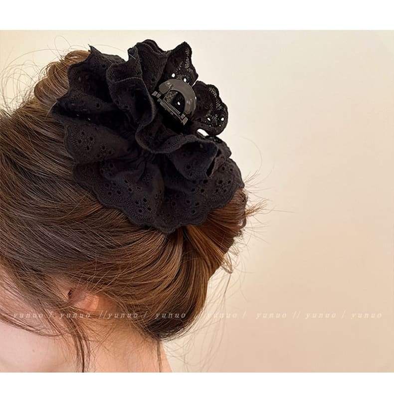 Plain Eyelet Lace Hair Claw