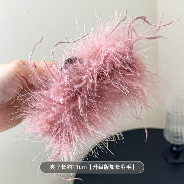 Plain Feather Hair Claw - 1 Pc - 11cm - Pink / One Size