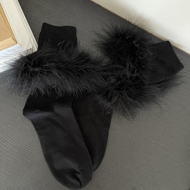 Plain Fluffy Socks - Black / One Size