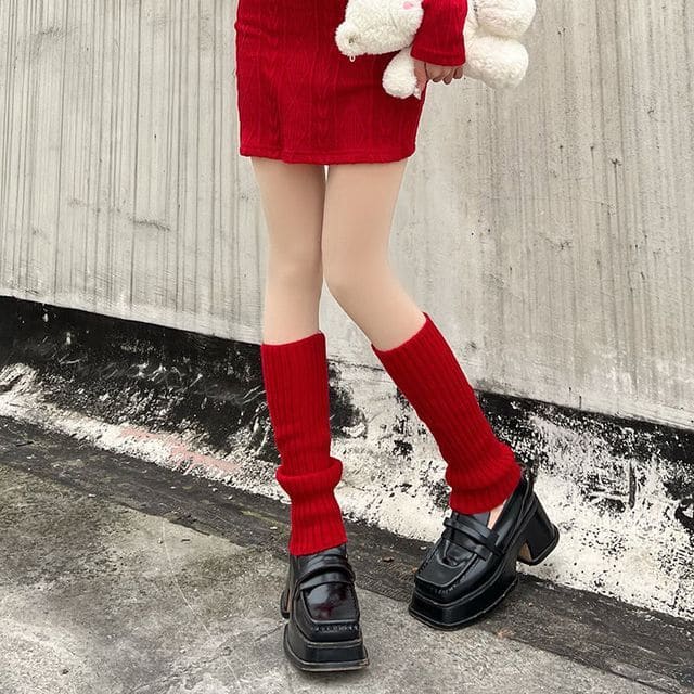 Plain Knit Leg Warmers - Calf Sleeves - Red / One Size