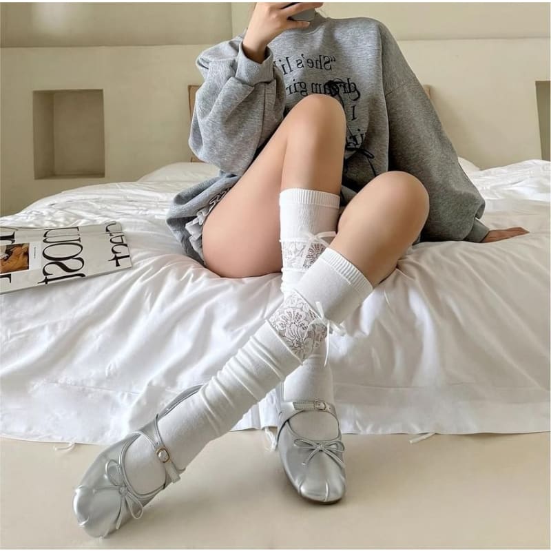 Plain Lace Panel Bow Socks