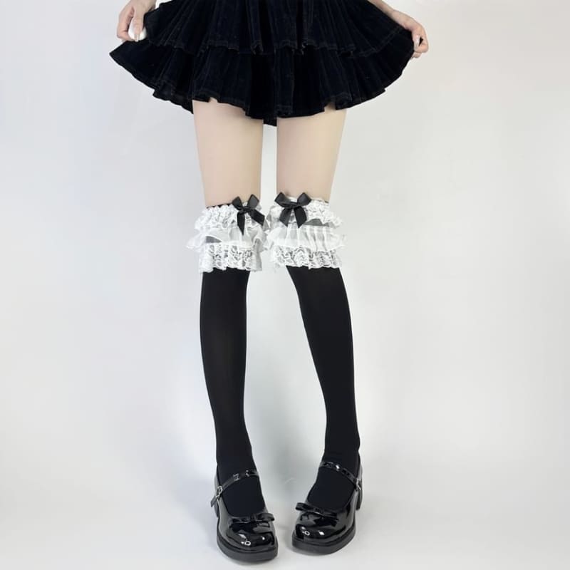 Plain Lace Trim Bow Socks