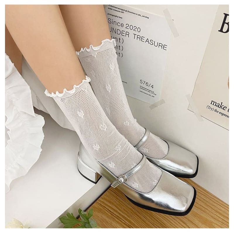 Plain Lettuce Edge Lace Socks