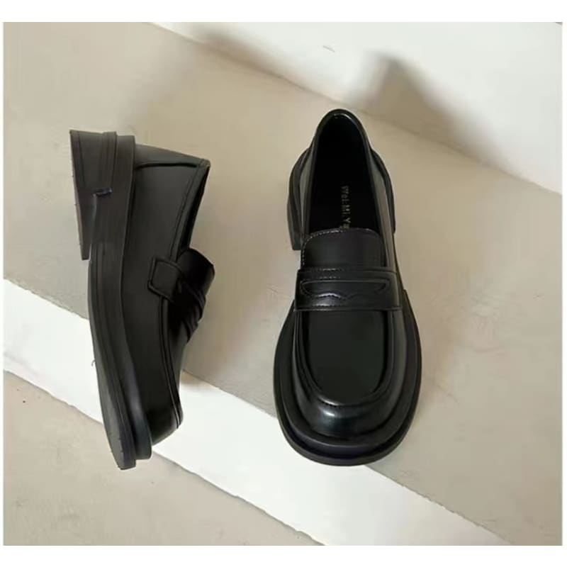 Plain Penny Loafers