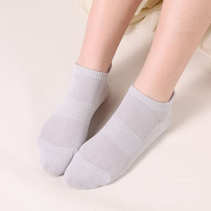 Plain Perforated Ankle Socks - Gray / One Size