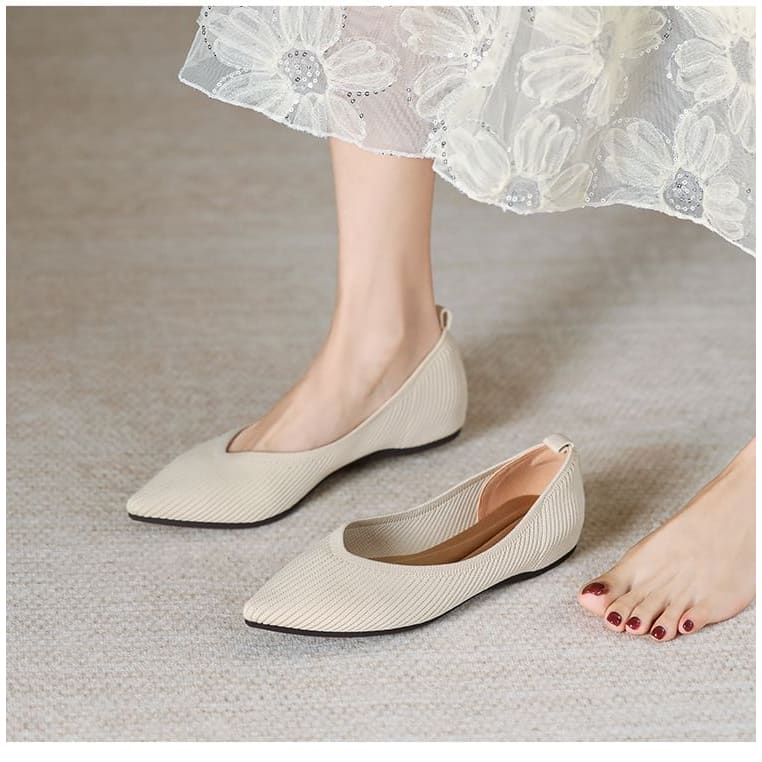 Plain Pointed Fabric Flats