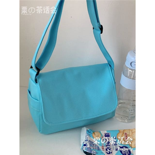 Plain Polyester Messenger Bag - Without Charm - Blue