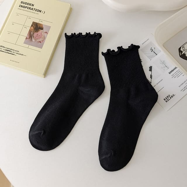 Plain Ruffle Trim Crew Socks - Black / One Size