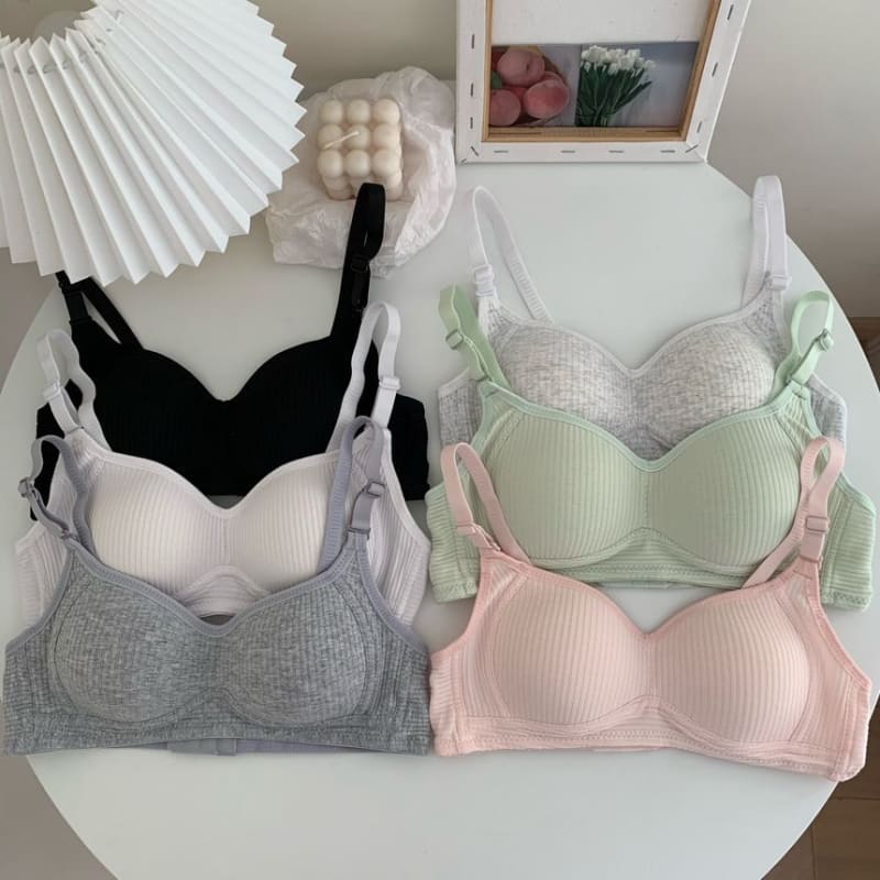 Plain Wireless Bra