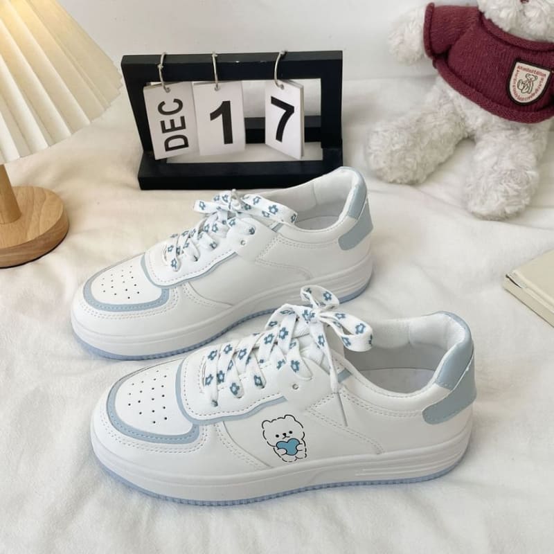 Platform Bear Print Lace Up Sneakers