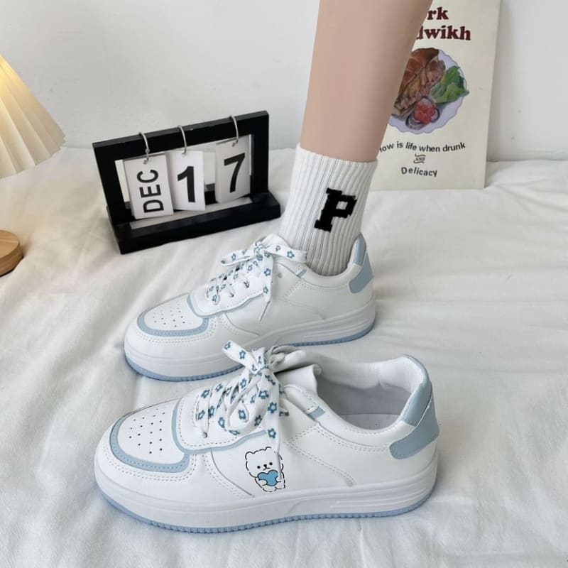 Platform Bear Print Lace Up Sneakers