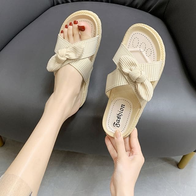 Platform Bow Slide Sandals - Off-White / 35