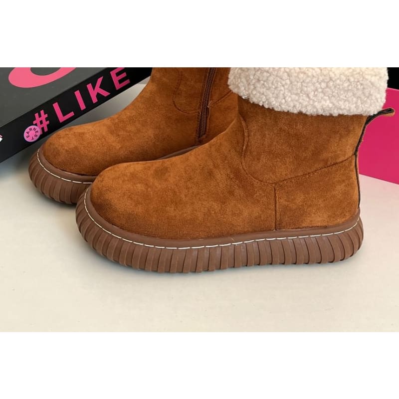 Platform Short Snow Boots