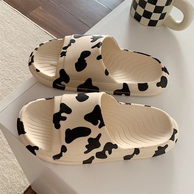 Platform Slippers - Dairy Cow Print - Milky White / 36 to 37