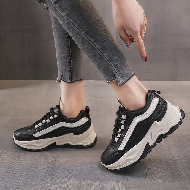 Platform Sneakers - Black / 35