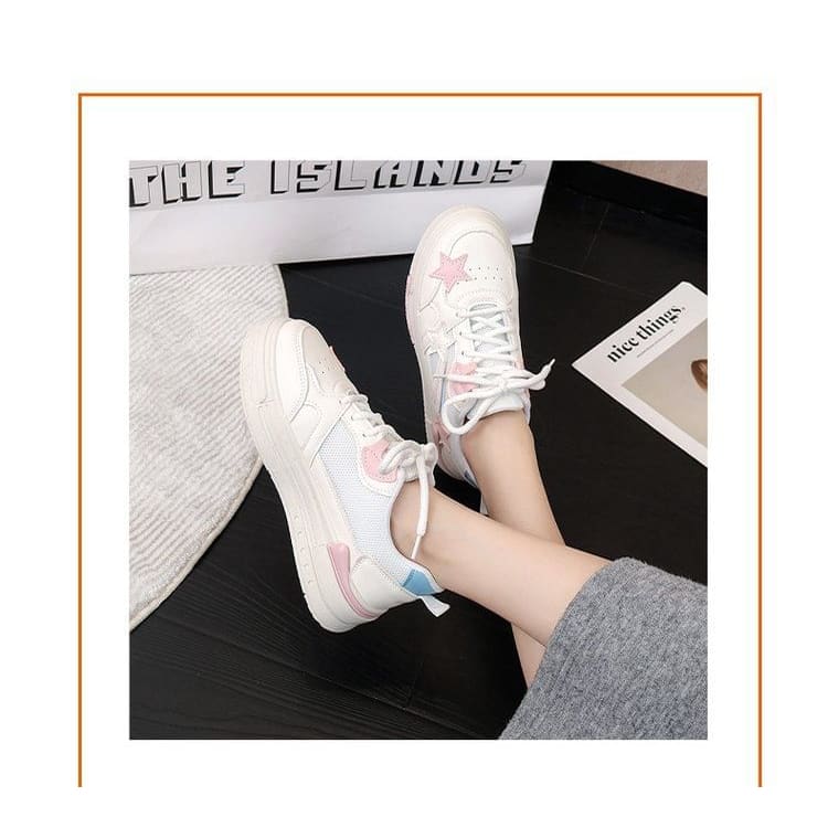 Platform Star Applique Panel Mesh Sneakers