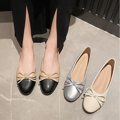 Pointed Cap Toe Bow Flats