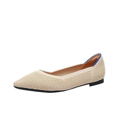 Pointed Flats - Almond / 34