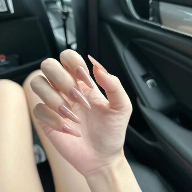 Pointed Press On Nail