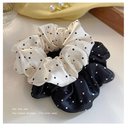 Polka Dot Fabric Scrunchie