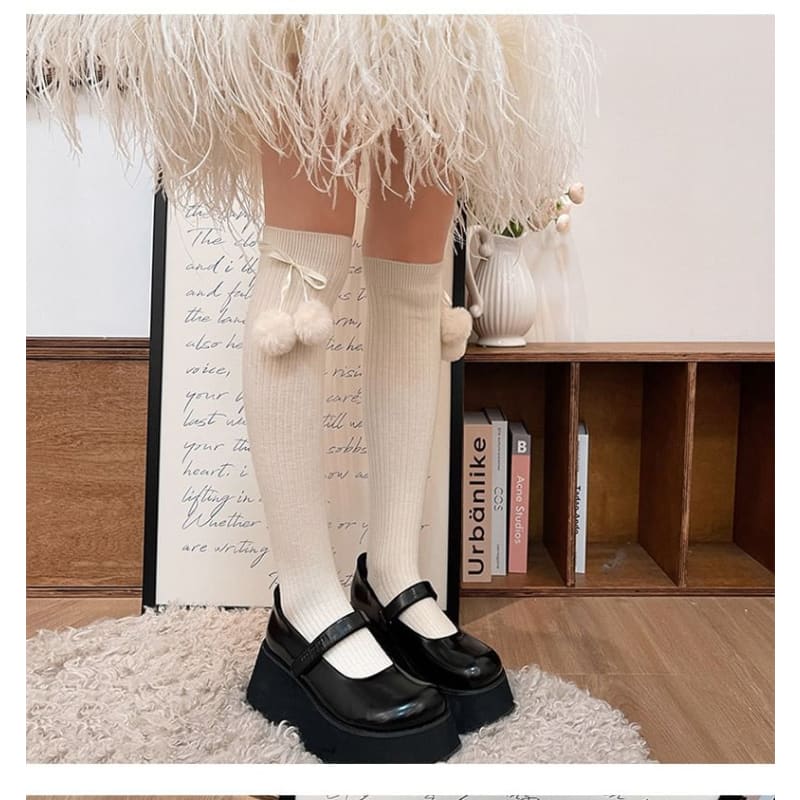 Pom Pom Knee High Socks / Over